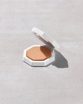 Demi'glow Light-Diffusing Highlighter — Trophies in Truffle