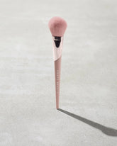 Sculpting Bronzer Brush 195