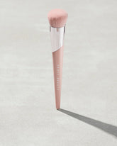 Kabuki-Buff Foundation Brush 115