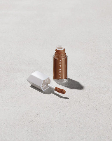 We're Even Hydrating Longwear Concealer — 450N