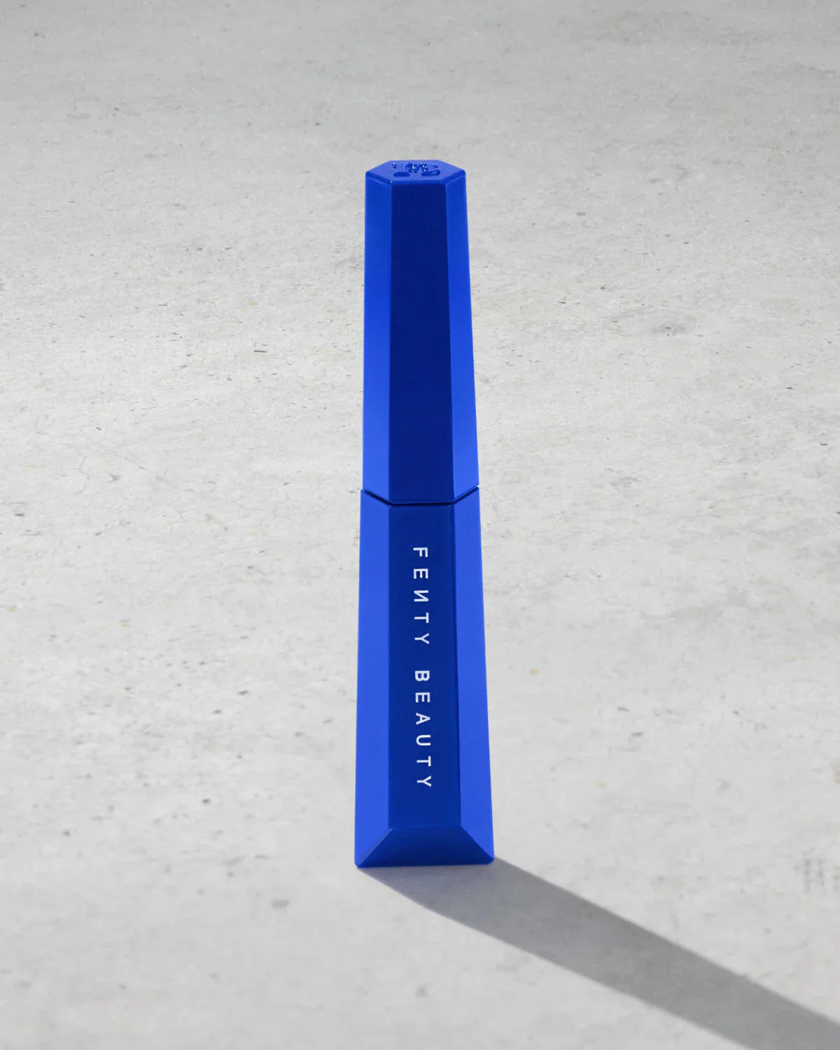 Hella Thicc Volumizing Mascara — Elec'Trip Blue