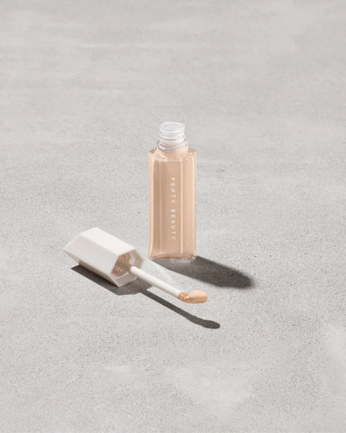 We're Even Hydrating Longwear Concealer — 160W