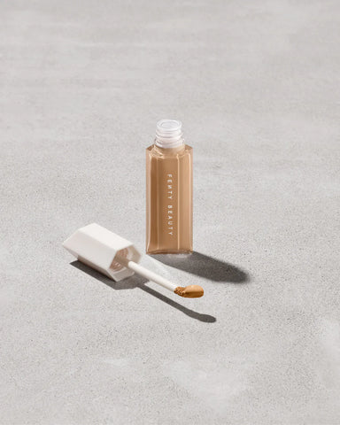 We're Even Hydrating Longwear Concealer — 290W