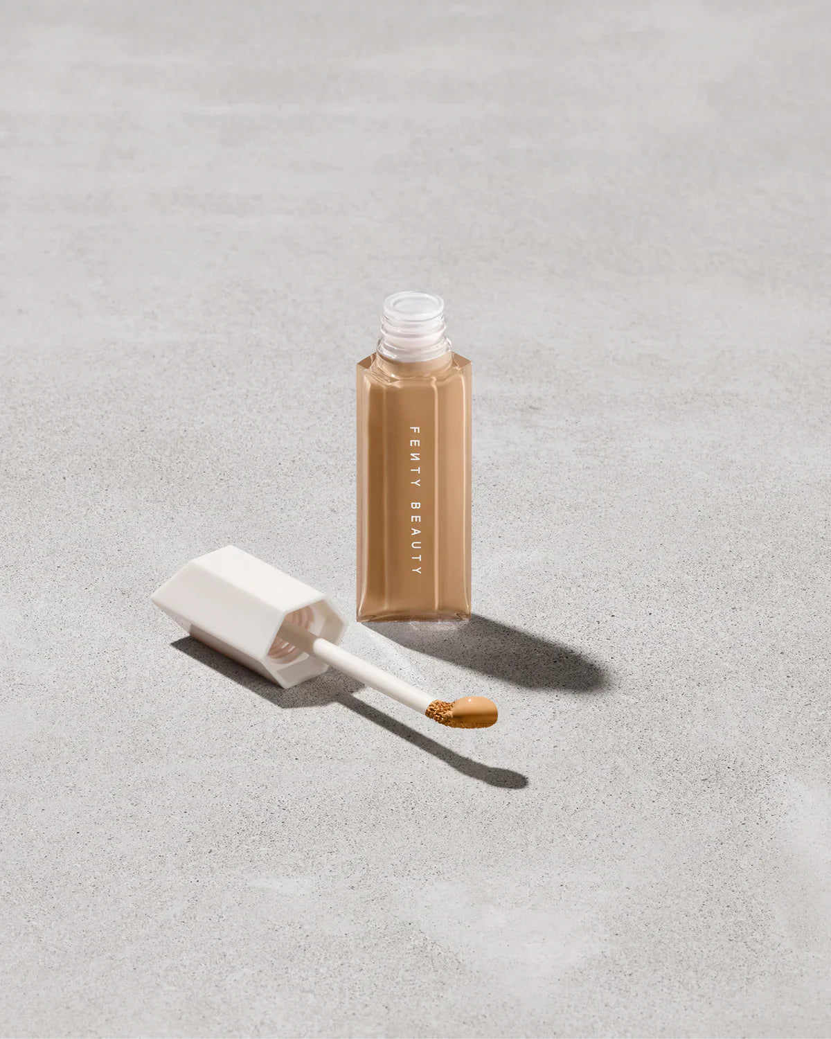 We're Even Hydrating Longwear Concealer — 295W