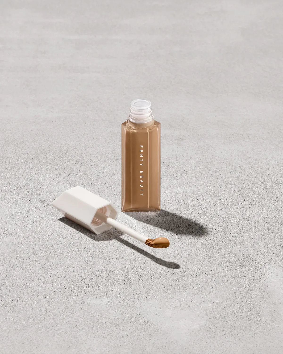 We're Even Hydrating Longwear Concealer — 300N