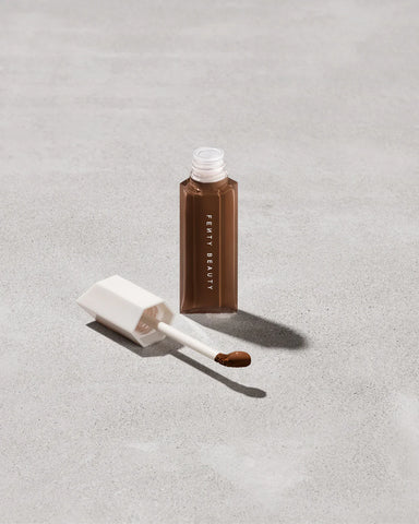 We're Even Hydrating Longwear Concealer — 470W