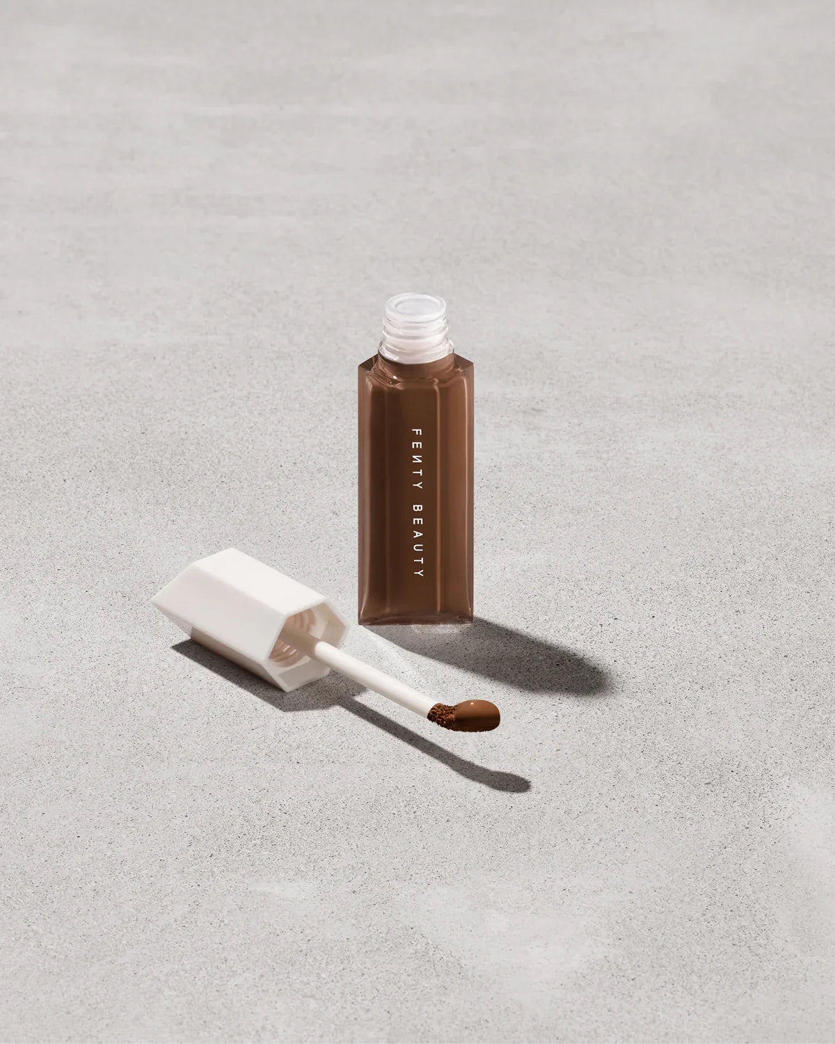 We're Even Hydrating Longwear Concealer — 485C