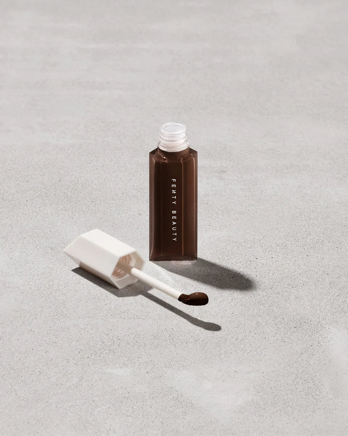 We're Even Hydrating Longwear Concealer — 498N