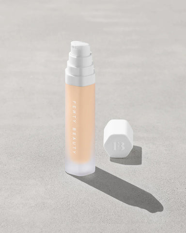 Soft'lit Naturally Luminous Longwear Foundation — 175